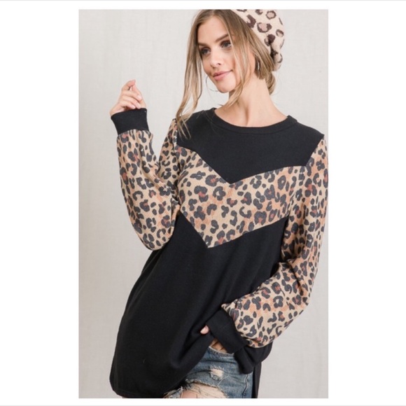 NWT First Love Black Top With Waffle Knit Leopard Print Sleeves Sizes S, M - Picture 3 of 5